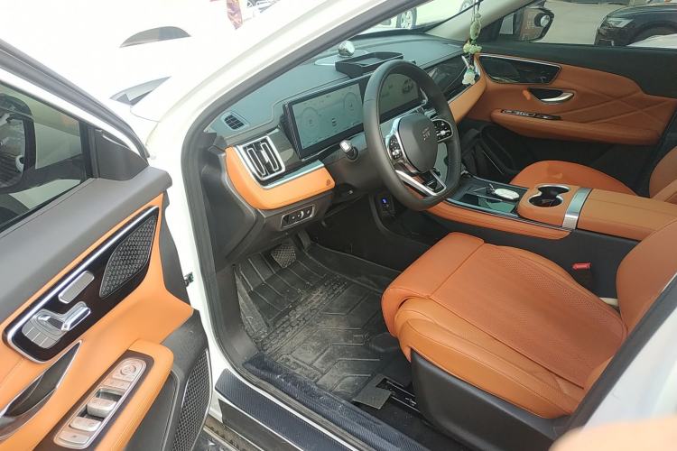 Used  Shanhai L7 2024 1.5T 120 km MAX 7-Seater
