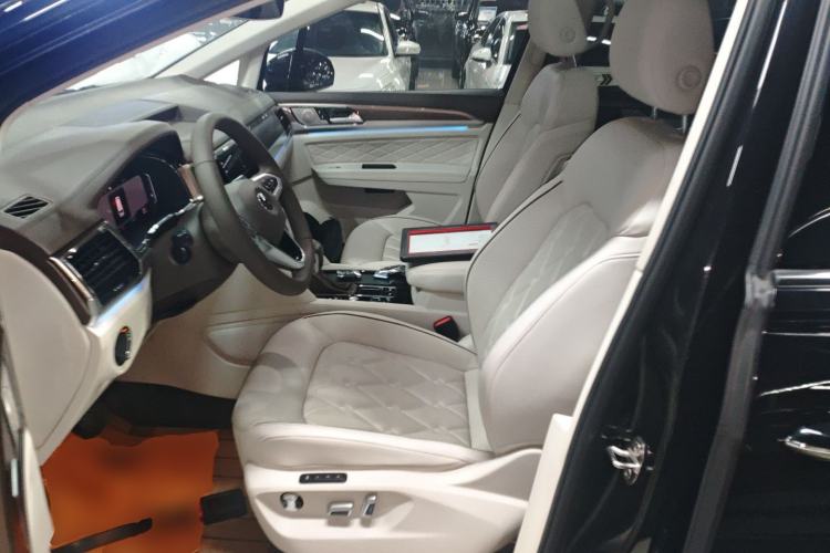 Used Volkswagen Viloran 2020 380TSI Prestige Edition