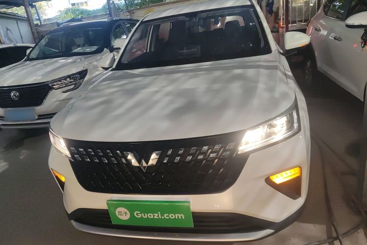 Used Wuling Alvez 2022 1.5L Manual Free-Style Model

