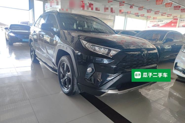 Used Toyota RAV4 2022 2.0L CVT 4x4 Style Plus Edition