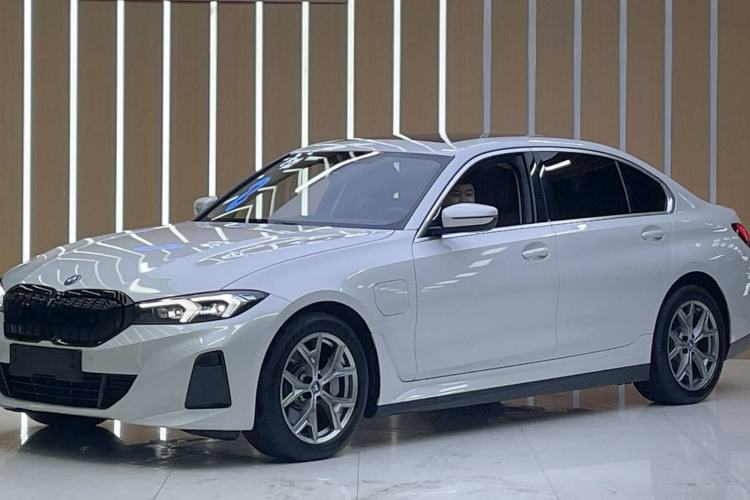 Used BMW i3 2024 eDrive 35 L
