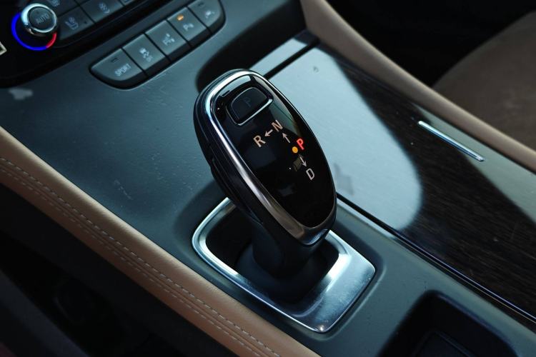 Used Buick LaCrosse 2016 28T Luxury Version
