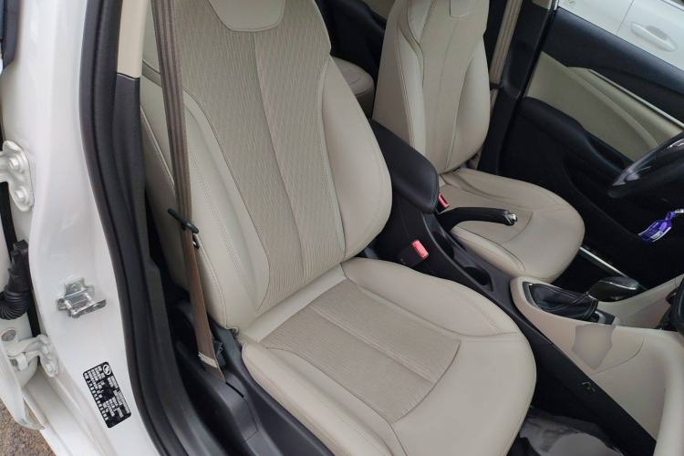 Used Buick GT 2017 15N Automatic Elite Version
