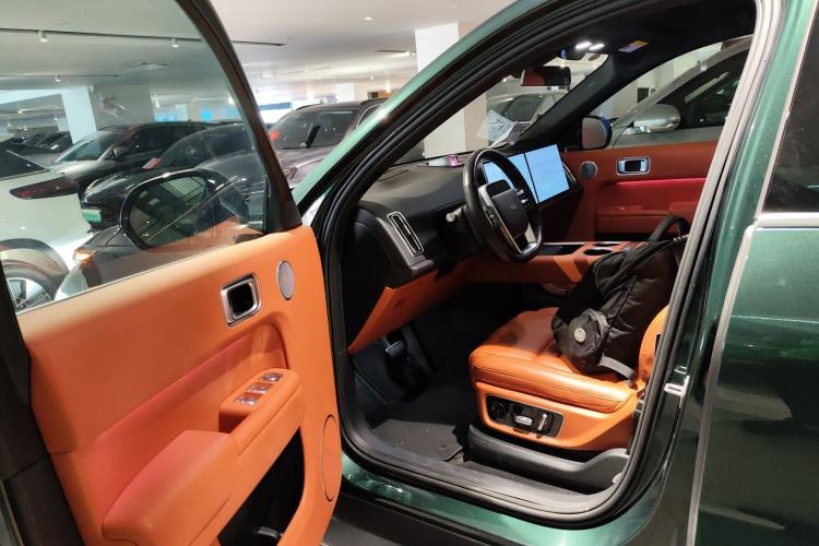 Used Li Auto L9 2022 Max model