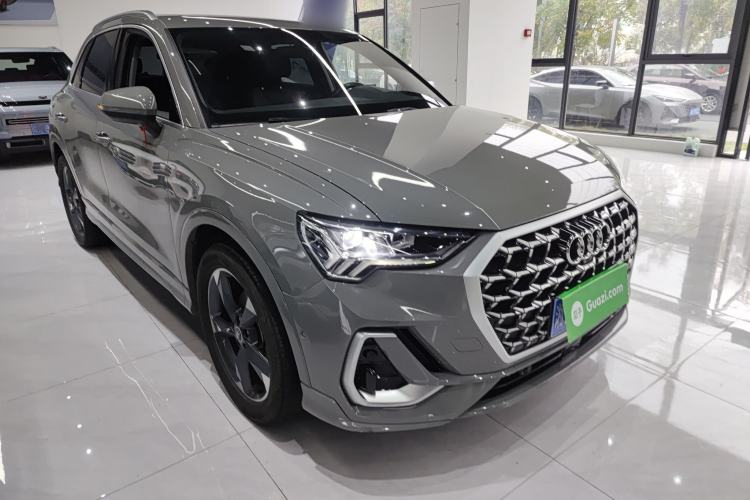 Used Audi Q3 2024 35 TFSI Fashion Dynamic Edition
