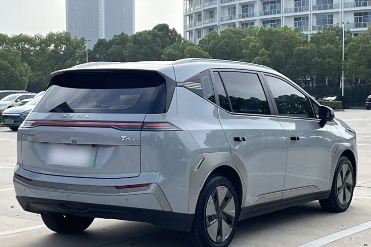 Used AION Y 2023 Younger
