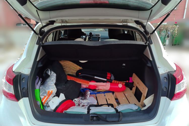 Used Nissan Tiida 2016 1.6L CVT Cool Dynamic Edition