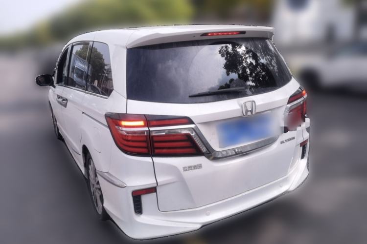 Used Honda Elysion 2016 2.4L Luxury Edition
