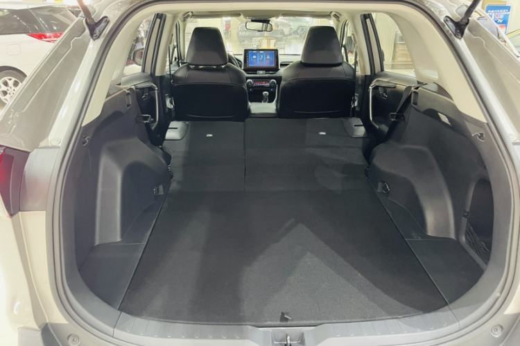 Used Toyota RAV4 2020 2.0L CVT Two-Wheel Drive Fashion Edition
