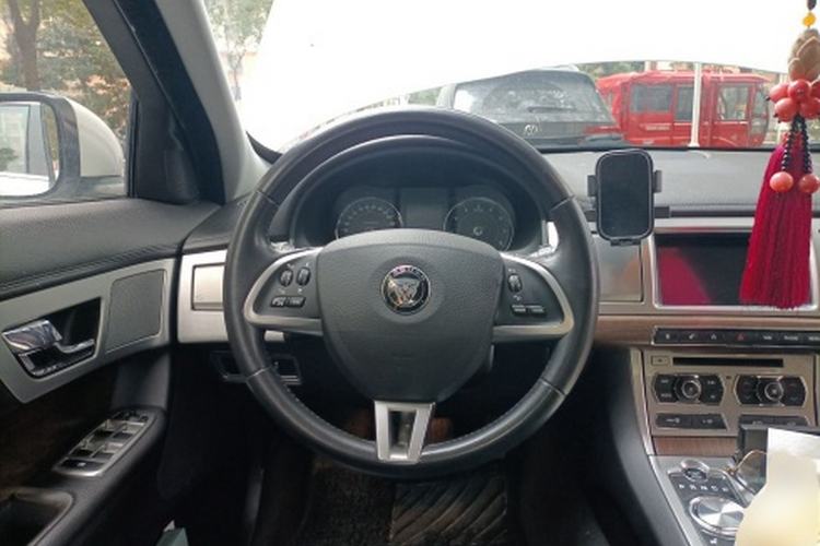 Used Jaguar XF 2013 XF 2.0T Luxury Edition