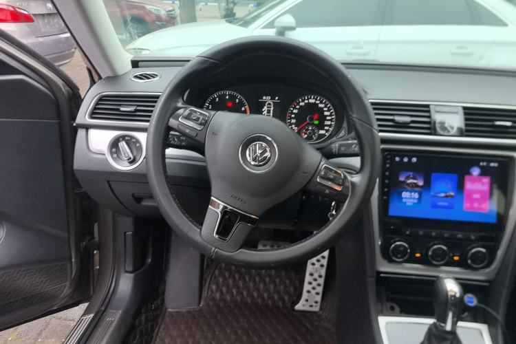 Used Volkswagen Passat 2014 1.8TSI DSG Prestige Edition
