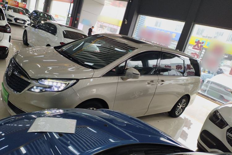 Used Buick GL8 2022 ES Landtrek 653T Comfort Edition
