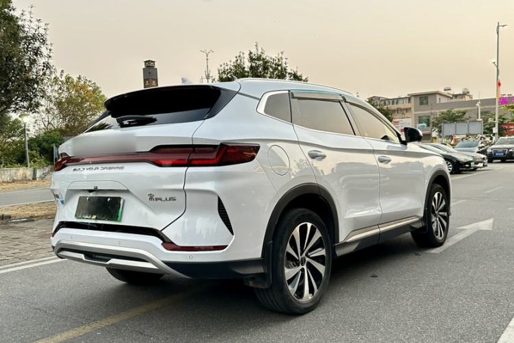 Used BYD Song PLUS New Energy 2024 Honor Edition EV 520km Premium Model