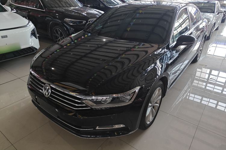 Used Volkswagen Magotan 2019 330TSI DSG Leading Model China VI Standard