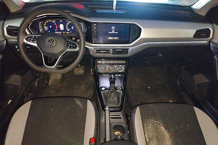 Used Volkswagen Tacqua 2021 200TSI DSG JoyConnect Edition
