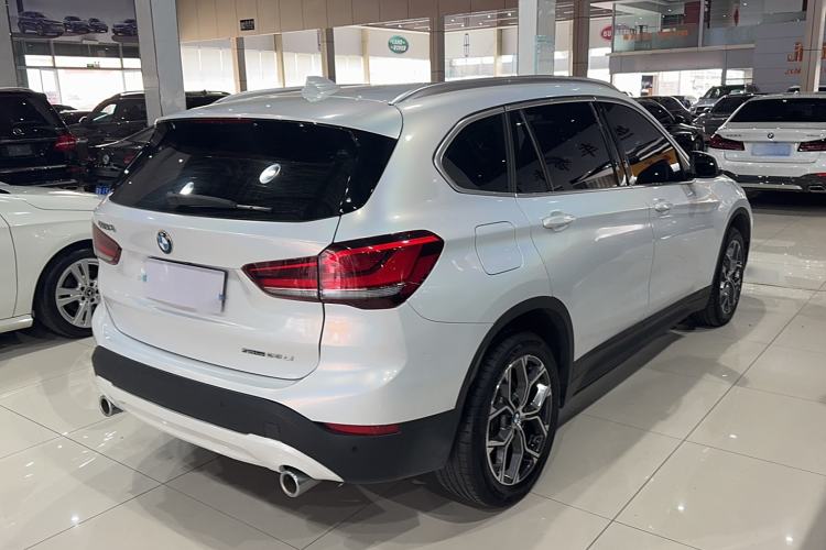 Used BMW X1 2021 Restyled sDrive25Li Leading Edition
