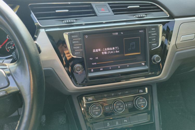 Used Volkswagen Touran 2018 Volkswagen Touran L 280TSI DSG Boundary Edition 7 Seats China V Emission Standard
