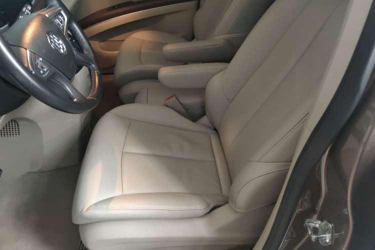 Used Buick GL8 2018 28T Luxury Model China VI Standard
