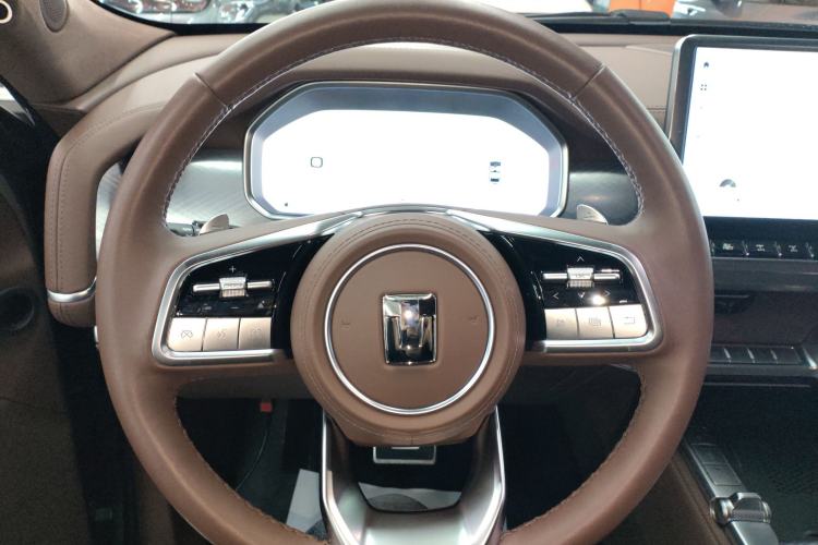 Used Tank 700 New Energy 2024 Hi4-T Extreme Edition
