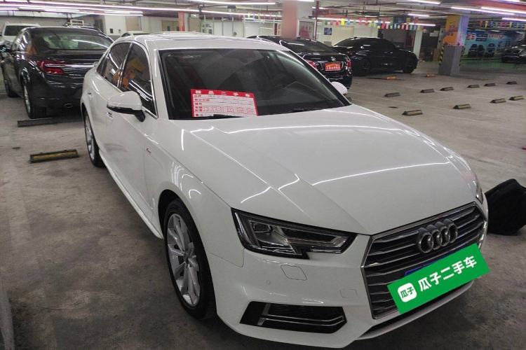 Used Audi A4L 2018 30th Anniversary Edition 40 TFSI Fashion Model
