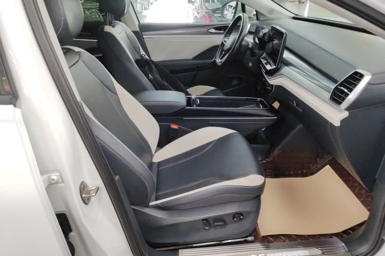 Used Volkswagen ID.6 CROZZ 2021 Long-Range PURE+ Edition
