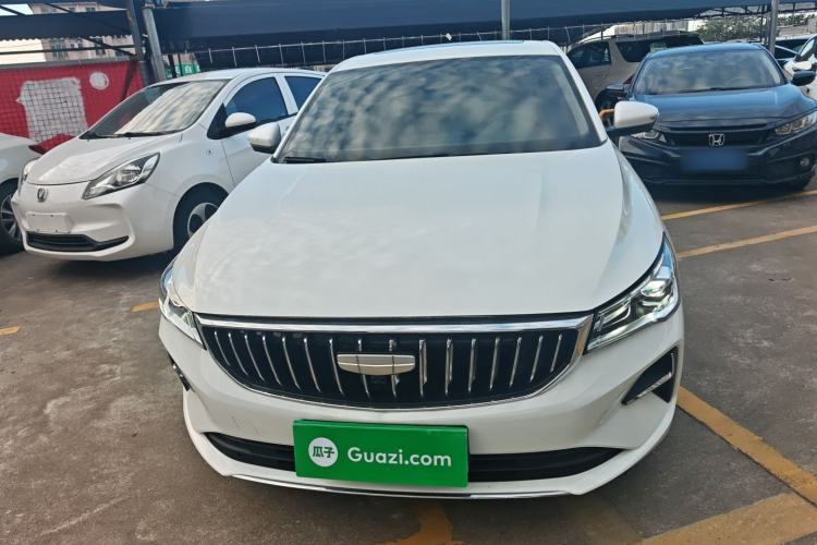 Used Geely Auto Emgrand 2025 4th Generation 1.5L CVT Flagship Version
