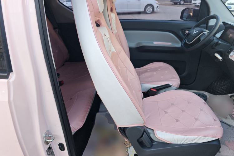 Used Wuling Hongguang MINIEV 2021 Macaron Sandwich Model 170 km Lithium Iron Phosphate
