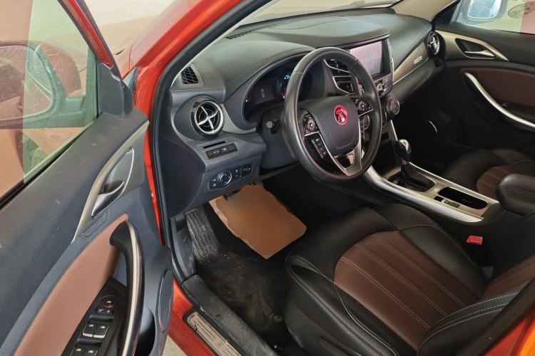 Used BYD Song 2017 Gaishe Upgrade Edition 1.5TID Automatic Elite Model
