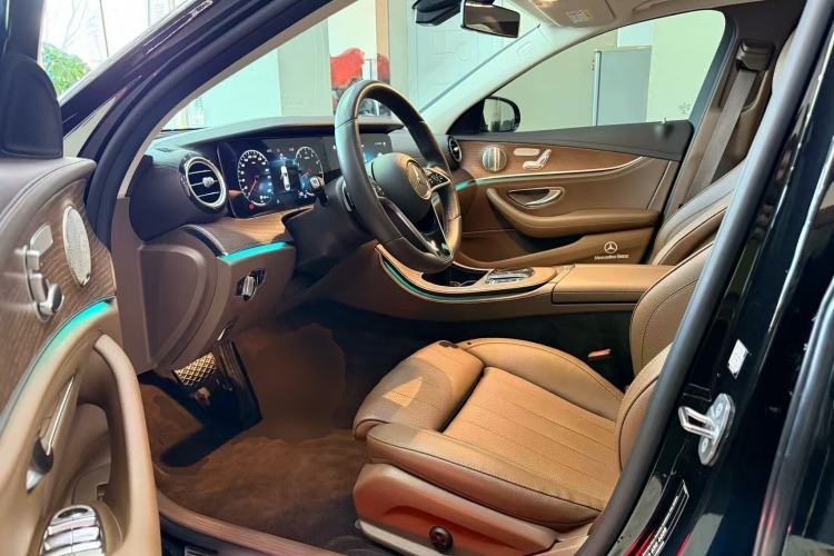 Used Mercedes-Benz E-Class 2022 Second Facelift E 300 L Luxury Edition