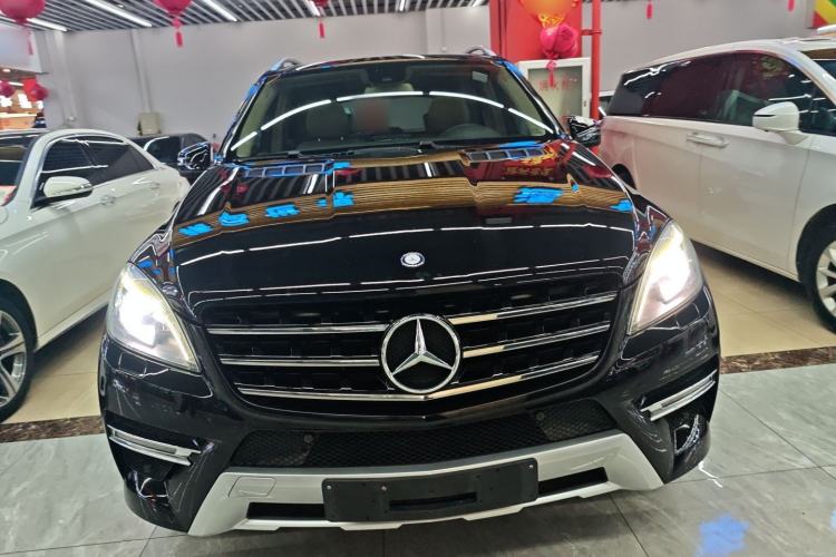 Used Mercedes-Benz M-Class 2014 ML 400 4MATIC Dynamic Model
