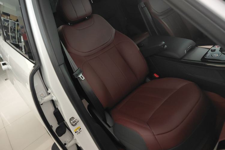 Used Land Rover Range Rover Sport 2023 400PS Dynamic SE
