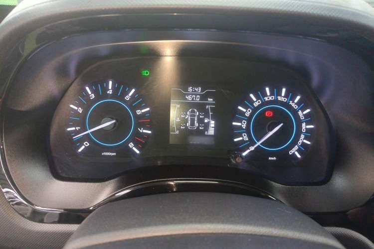 Used Chery Tiggo 3 2016 1.6L Manual ZhiShang Edition