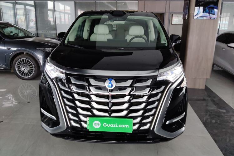 Used Denza D9 2025 DM-i Intelligent Drive 1020 Four-Wheel Drive Flagship Model