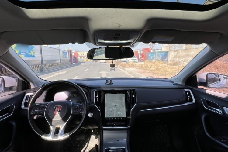 Used Roewe i6 New Energy 2017 45T Hybrid Connect & Smart Enjoyment Edition
