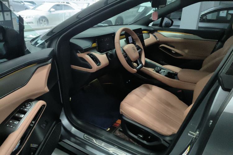 Used BYD Song L EV 2025 662 km Ultra-Range Version