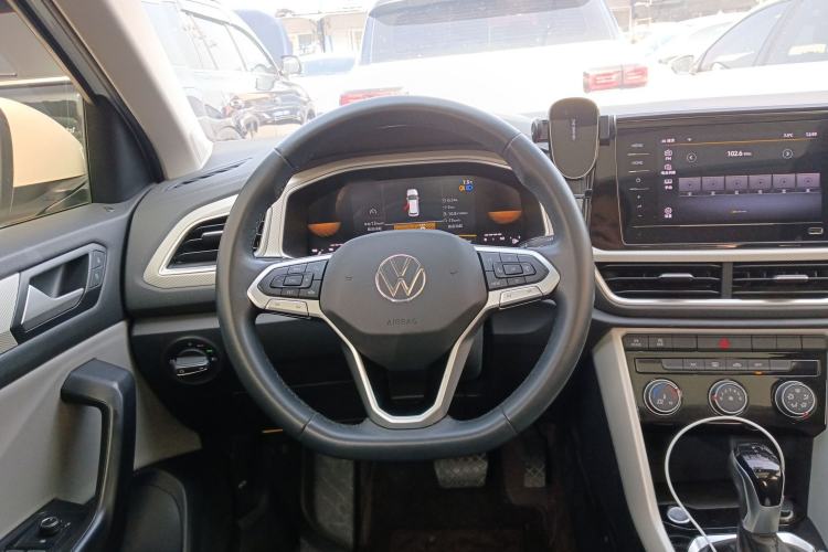 Used Volkswagen T-ROC 2023 280TSI DSG Two-Wheel Drive Time Edition
