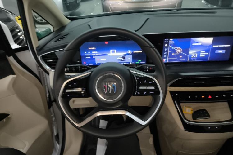 Used Buick GL8 New Energy 2025 Lushang First-Drive Edition 7-Seater
