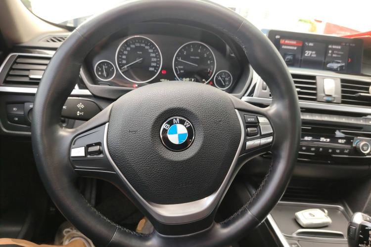 Used BMW 3 Series 2019 320Li Fashion Model
