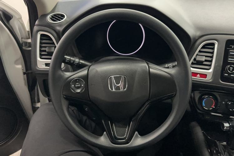 Used Honda Vezel 2017 1.5L CVT 2WD Comfort Model