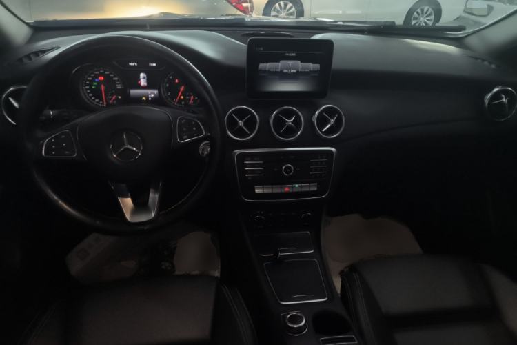 Used Mercedes-Benz GLA 2017 GLA 200 Sport Edition
