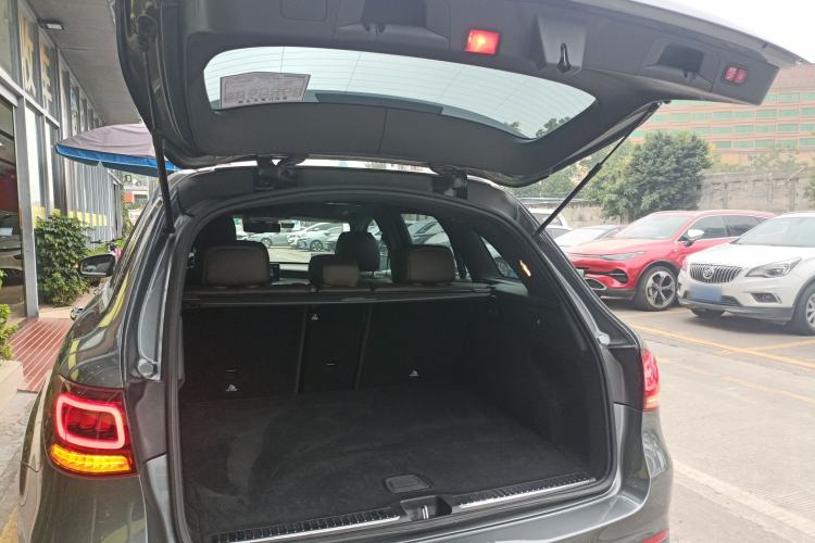 Used Mercedes-Benz GLC 2021 GLC 300 L 4MATIC Dynamic Model
