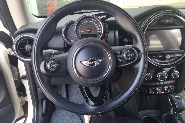 Used  MINI 2014 1.2T ONE+
