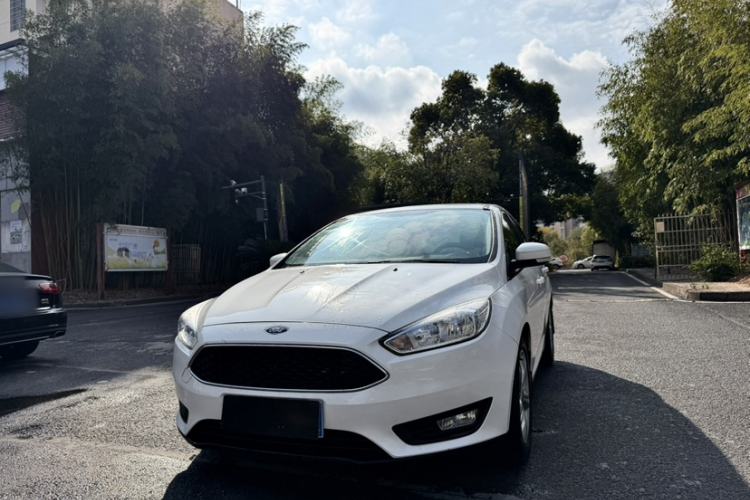 Used Ford Focus 2015 Hatchback 1.6L Automatic Comfort Model