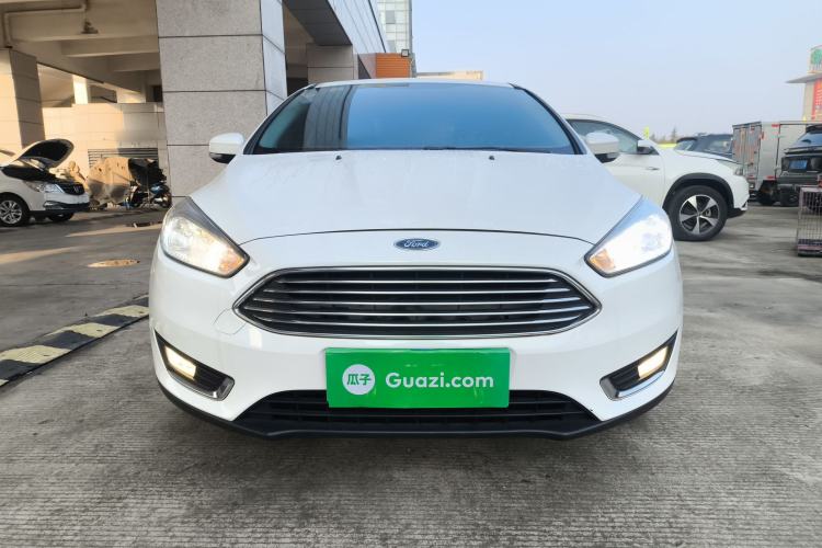 Used Ford Focus 2015 Sedan 1.6L Automatic Trend Model
