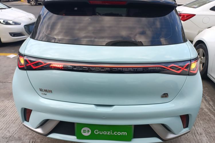 Used BYD Dolphin 2021 405 km Fashion Edition
