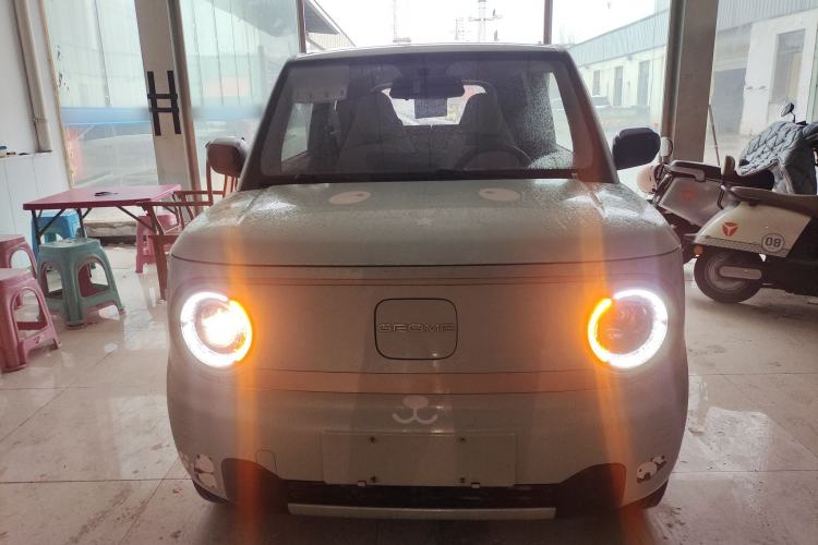 Used Geely Galaxy Panda 2023 Panda Mini 200km Endurance Bear

