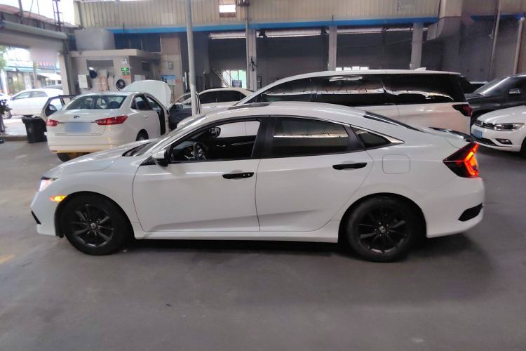 Used Honda Civic 2019 220TURBO CVT Dynamic Edition China VI
