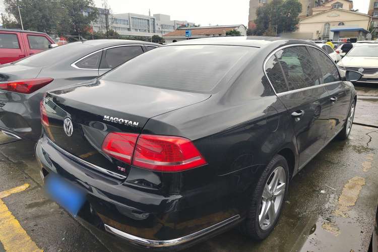 Used Volkswagen Magotan 2016 2.0 TSI Luxury Comfort Version
