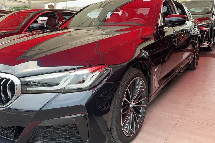 Used BMW 5 Series 2022 530Li Leading Model M Sport Package
