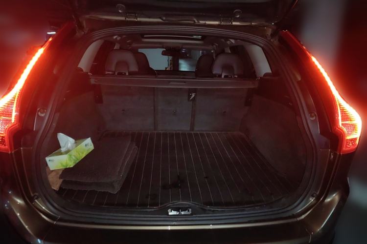 Used Volvo XC60 2015 T5 Smart Upgrade Model